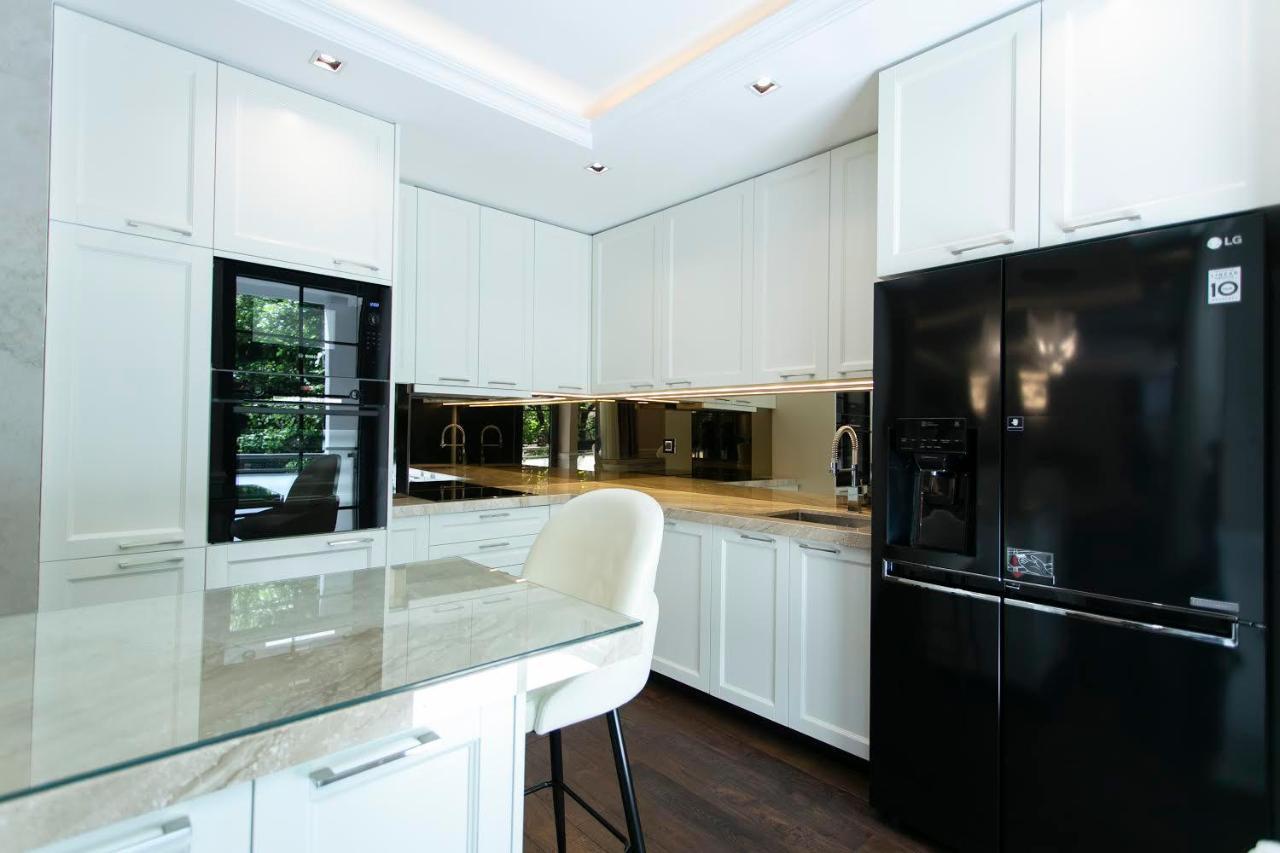 A True Touch Of Luxury Apartment Belgrade Exterior photo